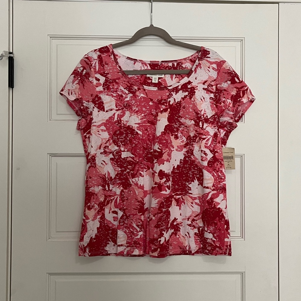 Tonal floral foil tee